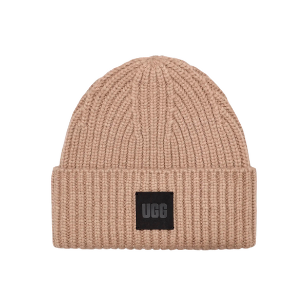 UGG® Chunky Rib Logo Beanie